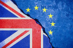 EU and Union Jack split diagonally by a crack