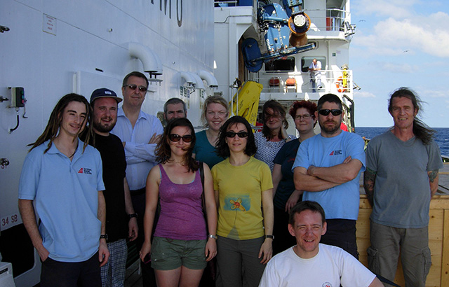 Scientists and technicians from QMUL and the National Oceanographic Centre (Southampton) on the working deck of the RRS James Cook. (c) Myrsini Chronopoulou