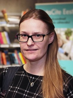 Karmen Toros