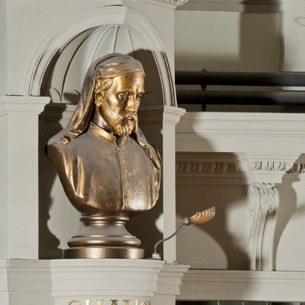 Bust of Chaucer in the Octagon