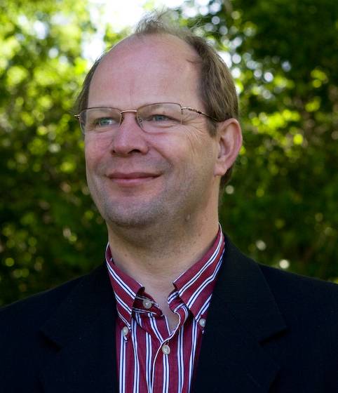 Prof Henri Huijberts