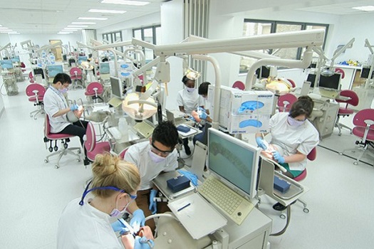 Students in dentistry clinical skills lab