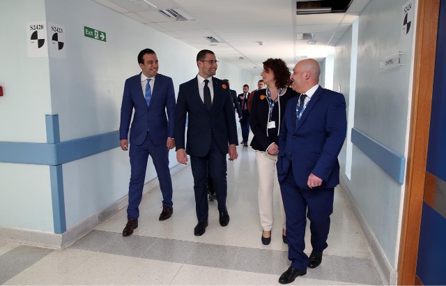 Maltese Prime Minister Robert Abela (second from left) visits Queen Mary’s campus in Gozo. Credit: Clodagh O'Neill