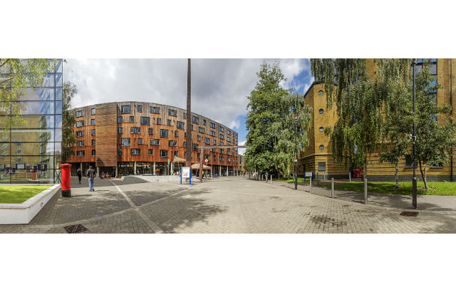 Panoramic view of the Curve on the Mile End Campus