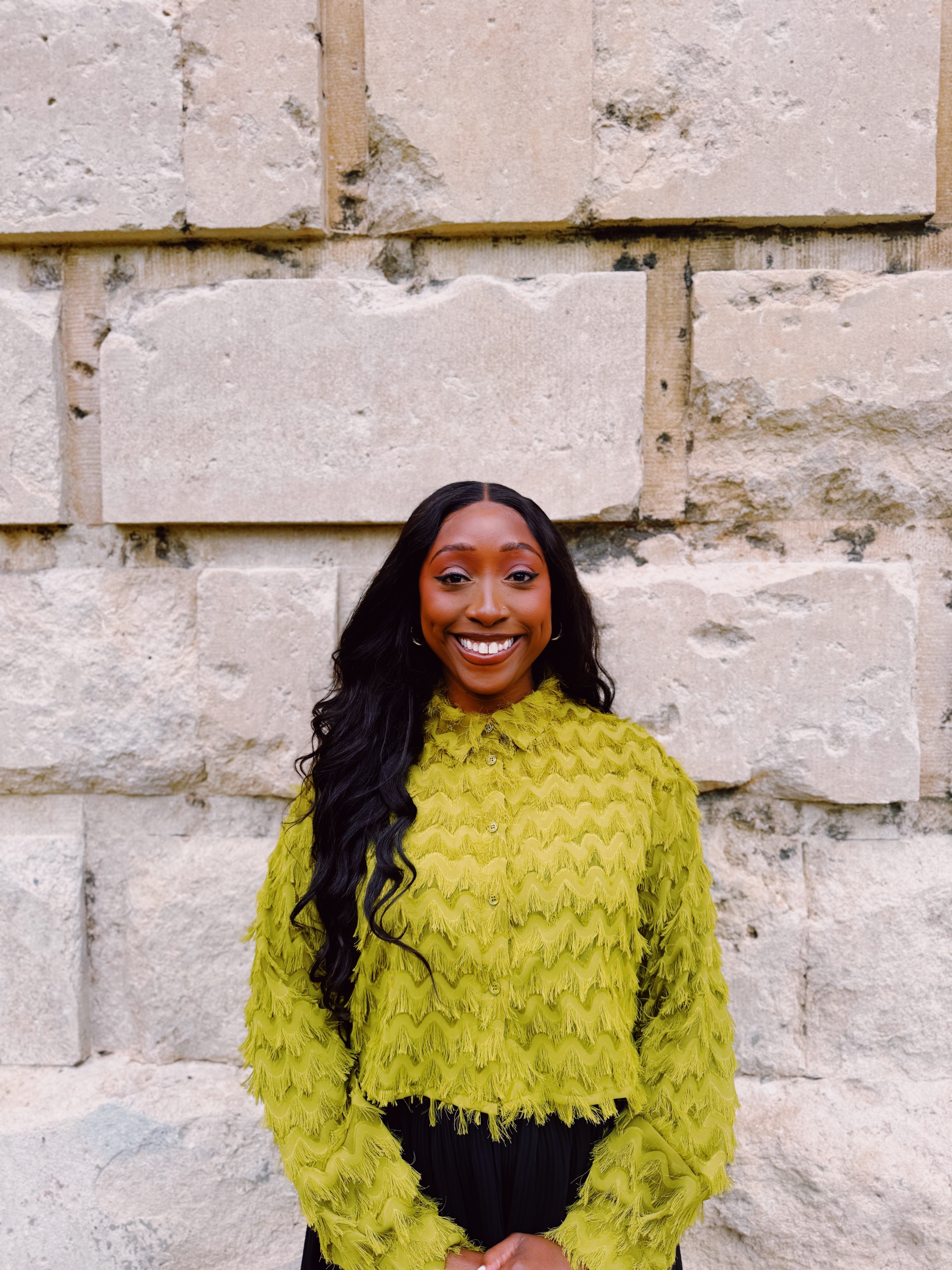 Headshot of Briana Applewhite