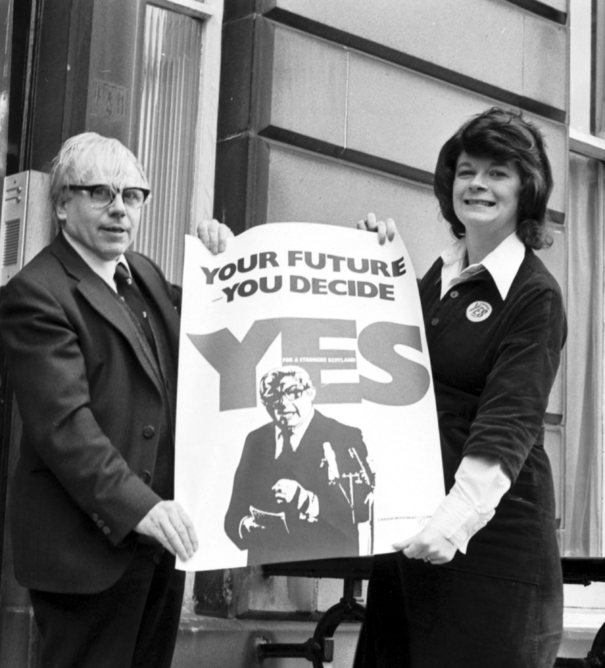 Photo of Helen Liddell holding a 'Yes for Scotland' poster featuring the Prime Minister, James Callaghan.