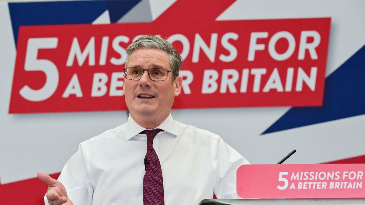 Photo of Sir Keir Starmer unveiling the Labour Party’s 5 Missions. He is standing at a lectern in front of a Union Jack background that features the text ‘5 Missions for a better Britain’. Credit to the Daily Mirror.