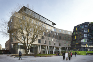 photo of queen mary's graduate centre from outside