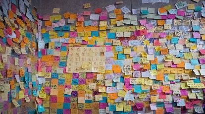 walk of post-its in different colours