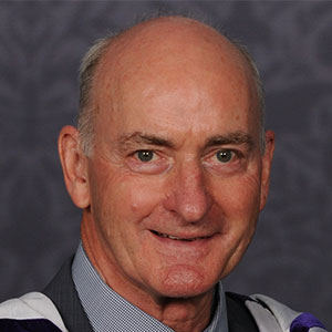 Dr Martin Hall